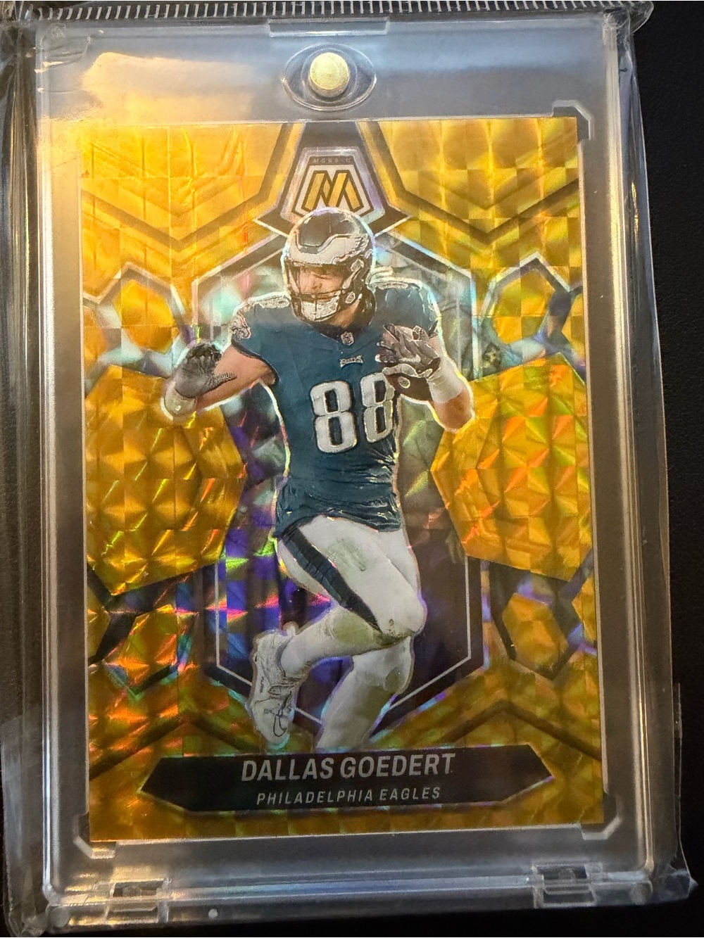 Panini Gold Dallas Goedert #88 Football Card 9/10